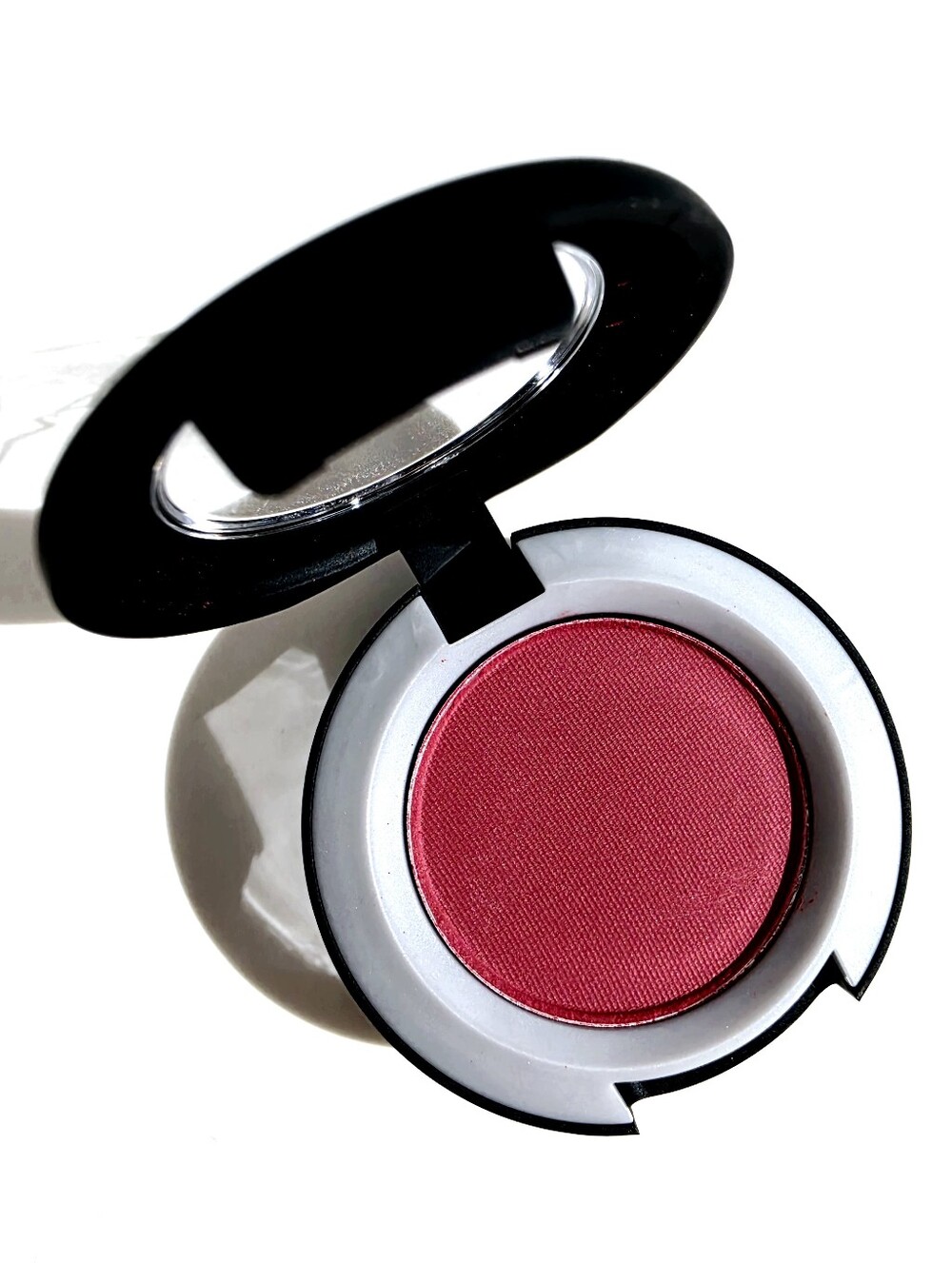 Mac Powder Kiss Soft Matte Eye Shadow Werk, Werk, Werk New